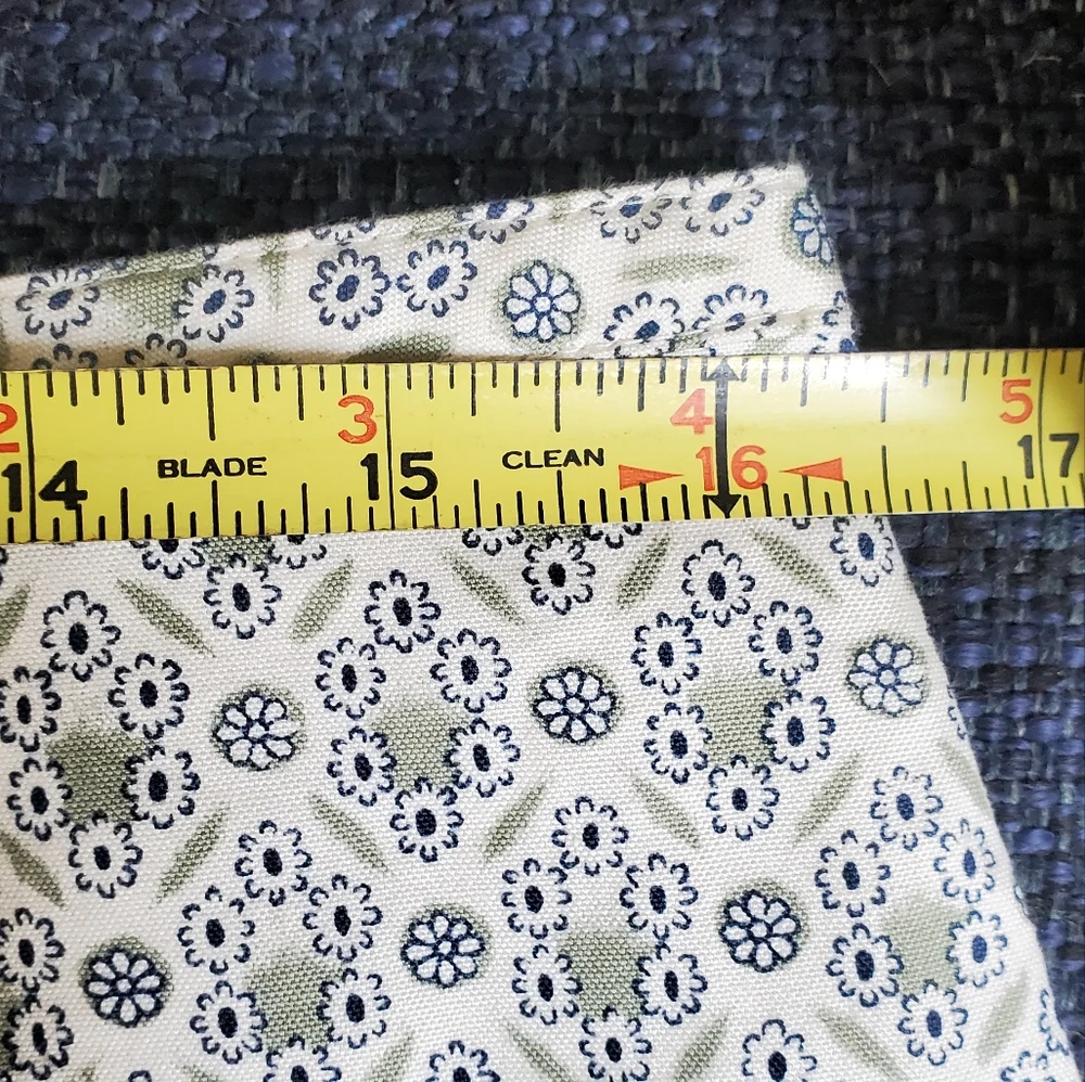 J. CREW Side Zip fitted skirt. Sz 12